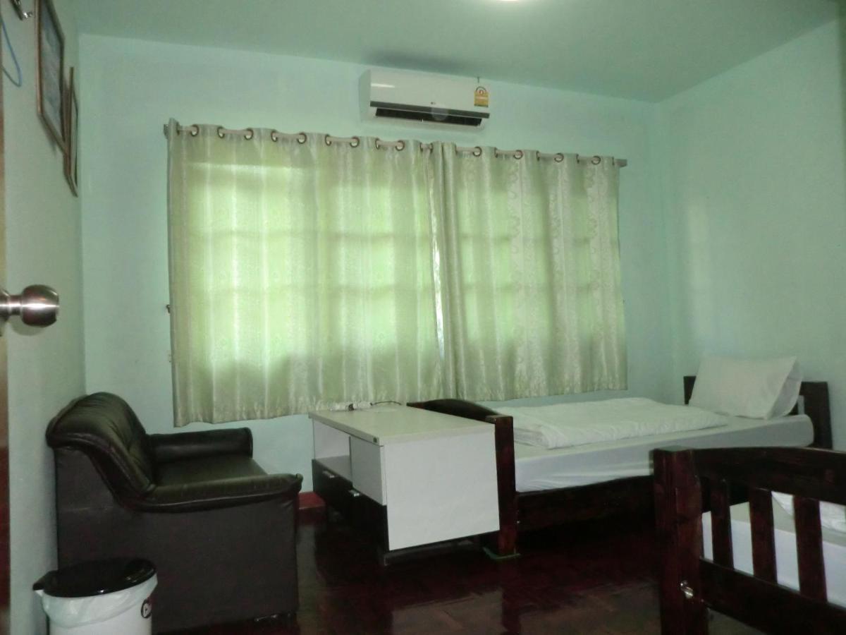 Sakura House Pansiyon Chiang Mai Dış mekan fotoğraf