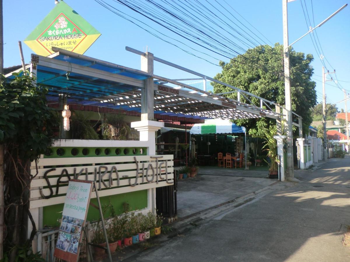 Sakura House Pansiyon Chiang Mai Dış mekan fotoğraf