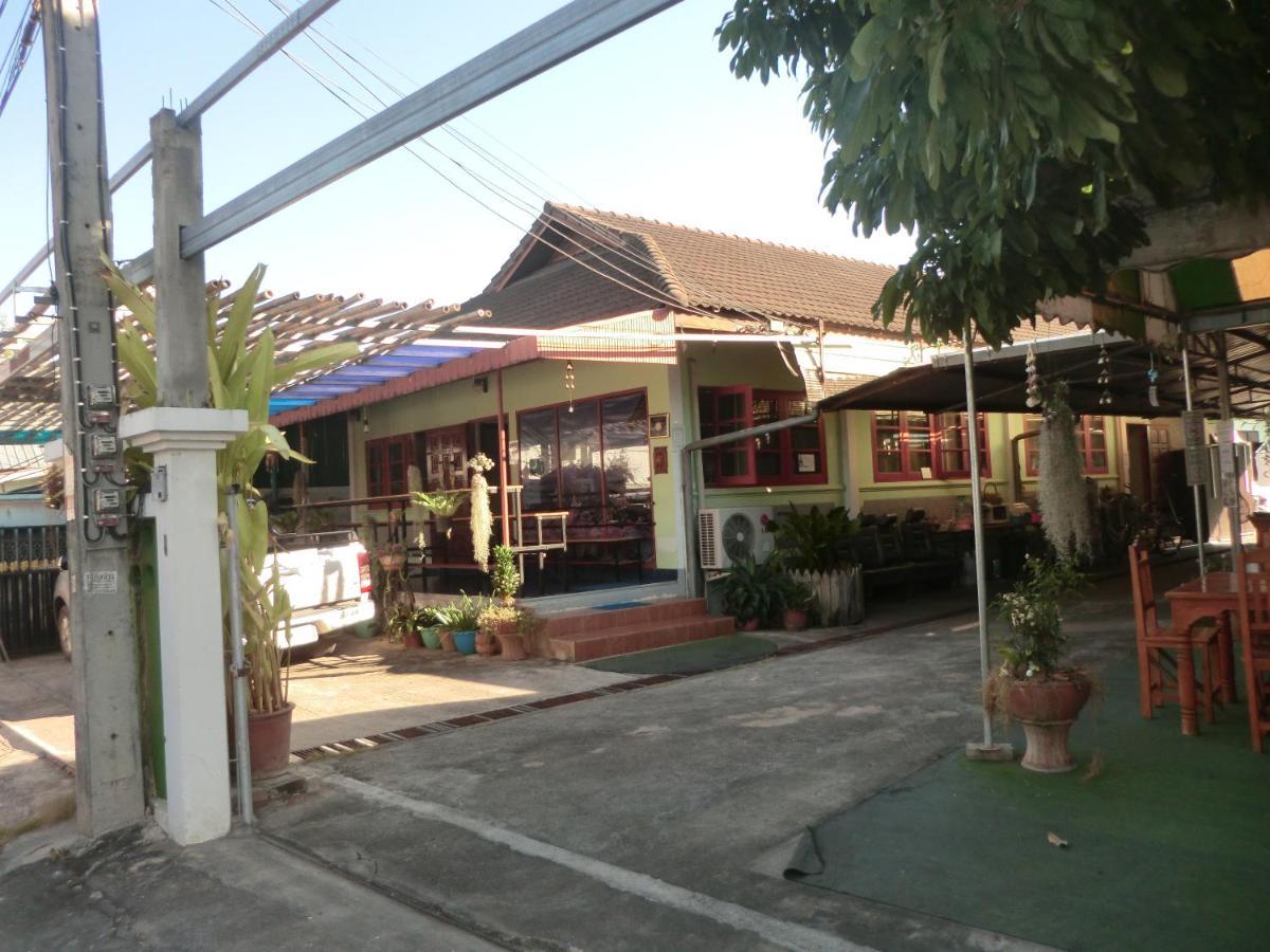Sakura House Pansiyon Chiang Mai Dış mekan fotoğraf