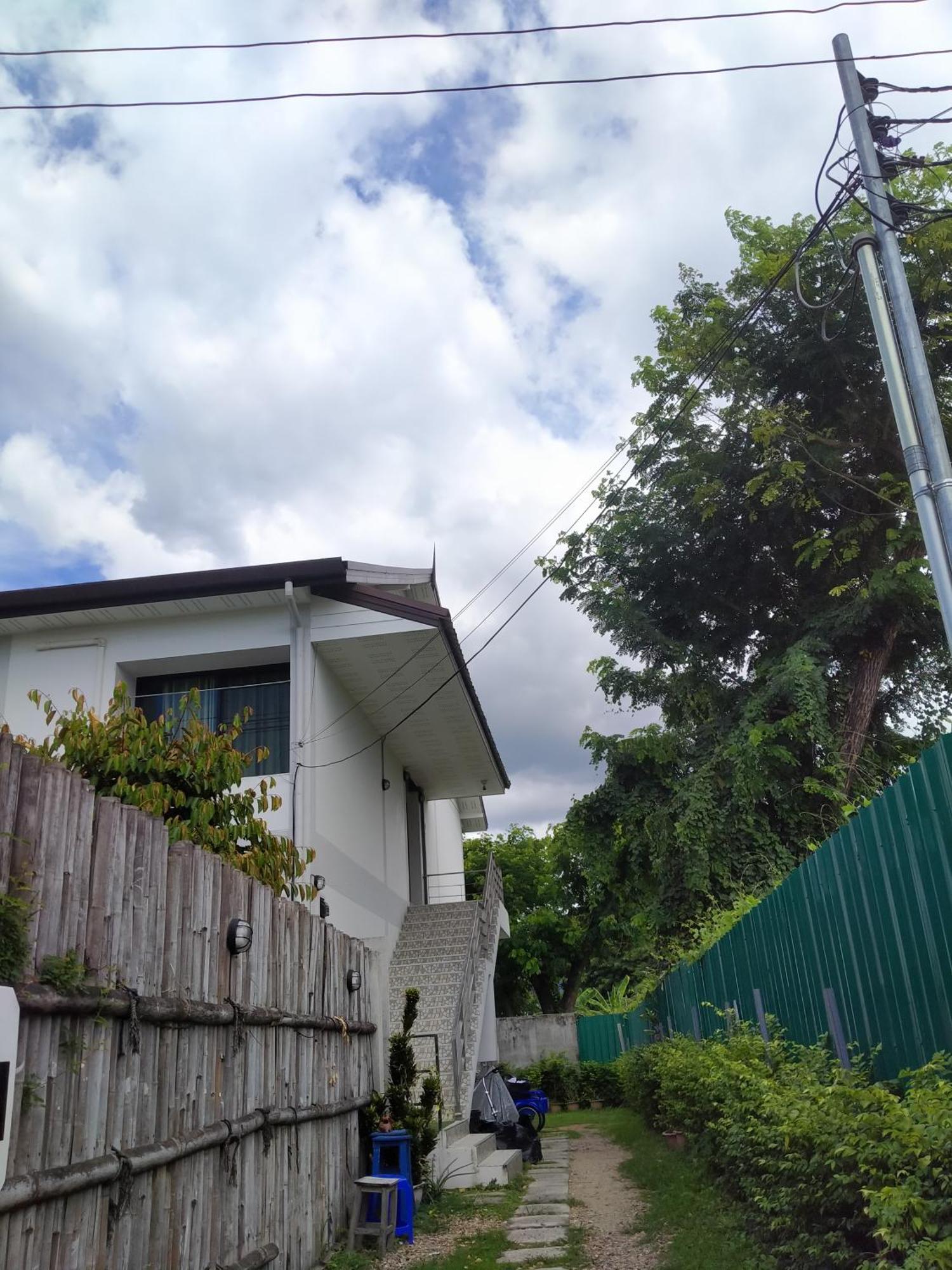 Sakura House Pansiyon Chiang Mai Dış mekan fotoğraf