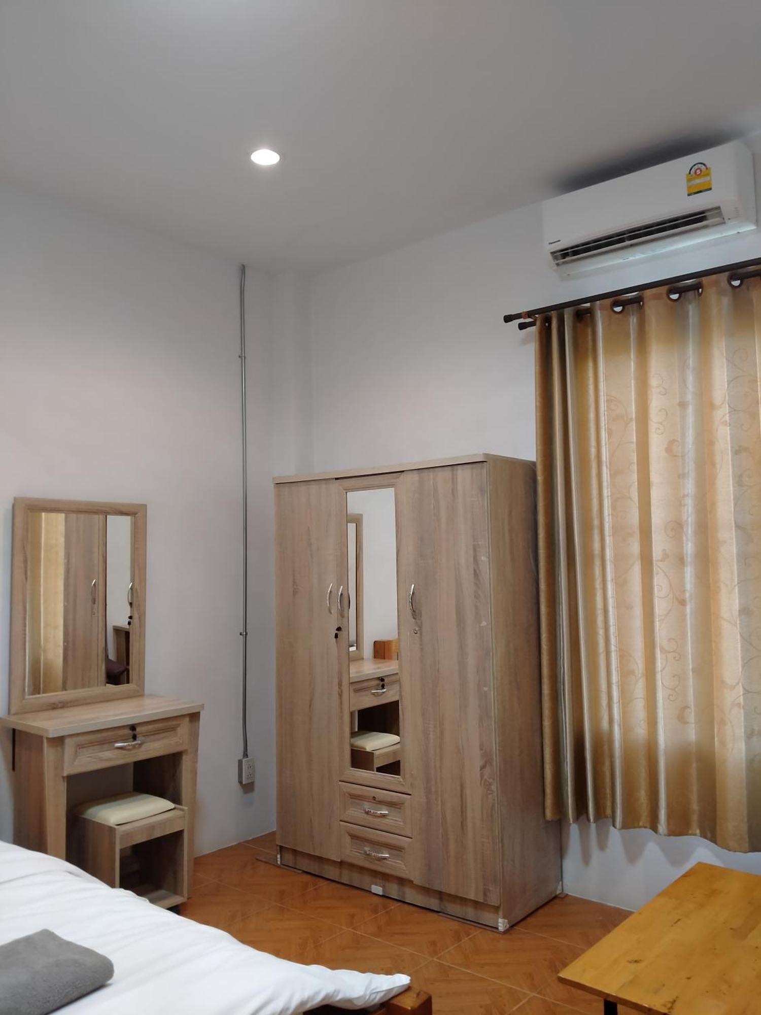Sakura House Pansiyon Chiang Mai Dış mekan fotoğraf