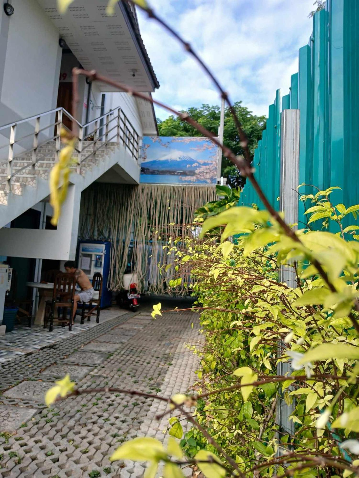 Sakura House Pansiyon Chiang Mai Dış mekan fotoğraf