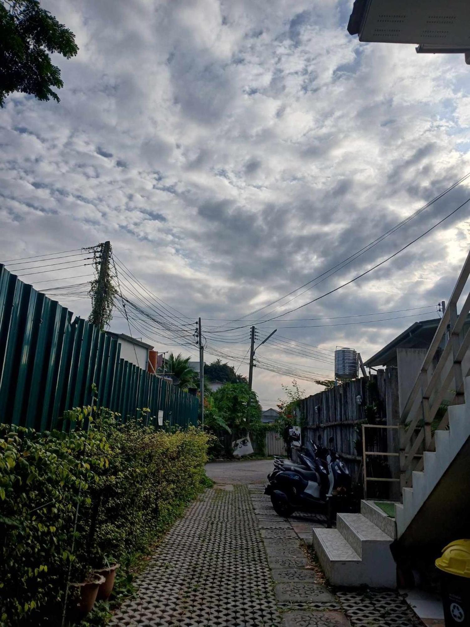Sakura House Pansiyon Chiang Mai Dış mekan fotoğraf