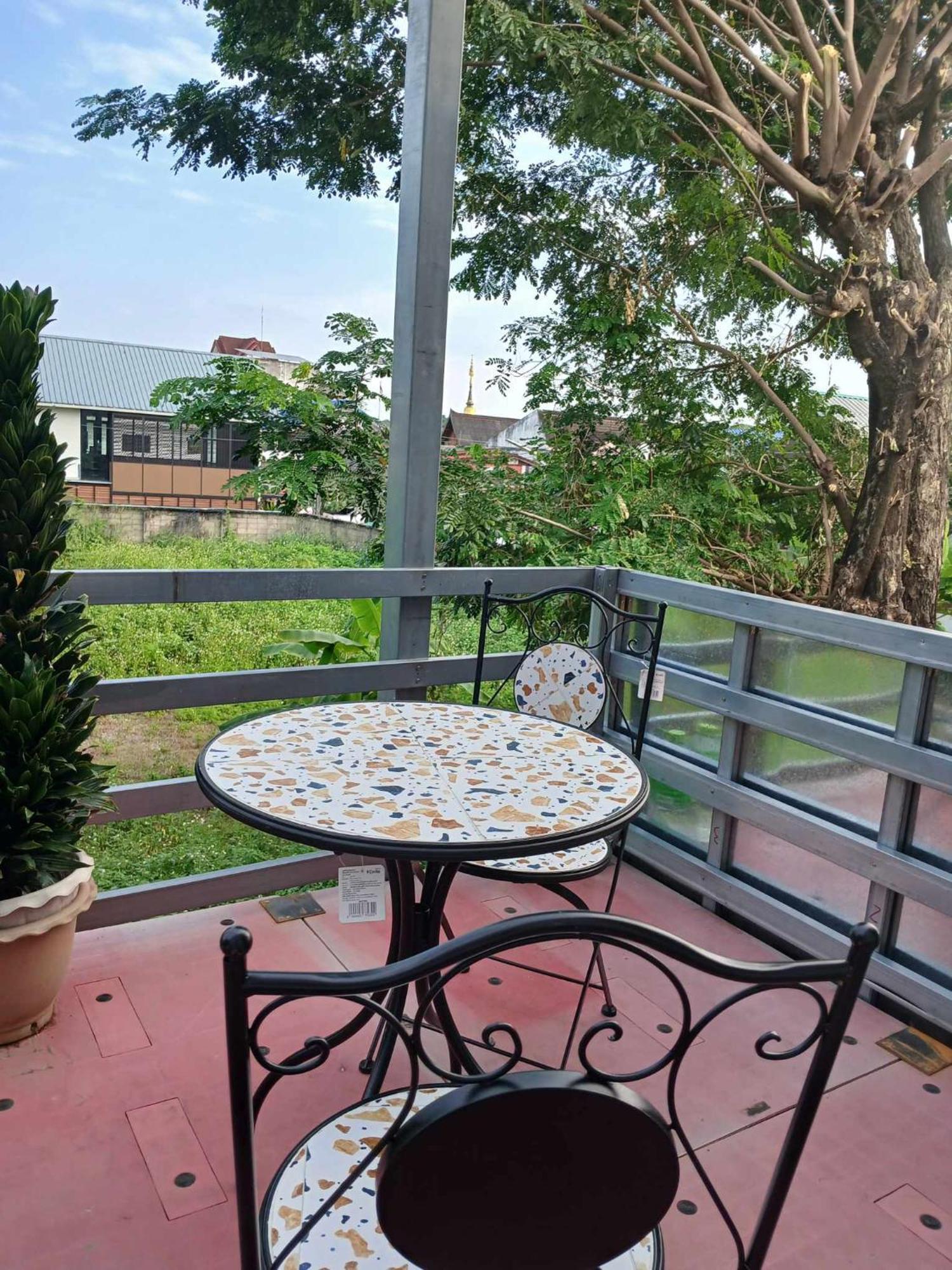 Sakura House Pansiyon Chiang Mai Dış mekan fotoğraf