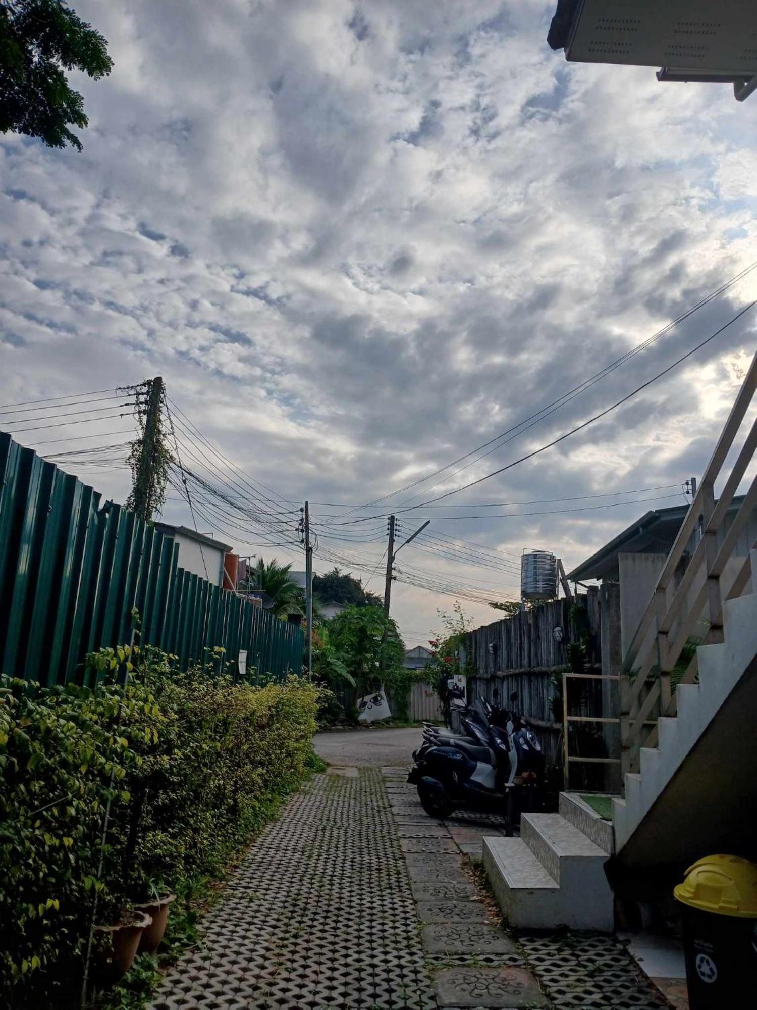 Sakura House Pansiyon Chiang Mai Dış mekan fotoğraf